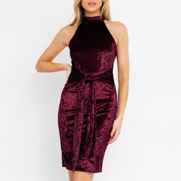 Dresses & Skirts - Burgundy Velvet Midi Dress NWT